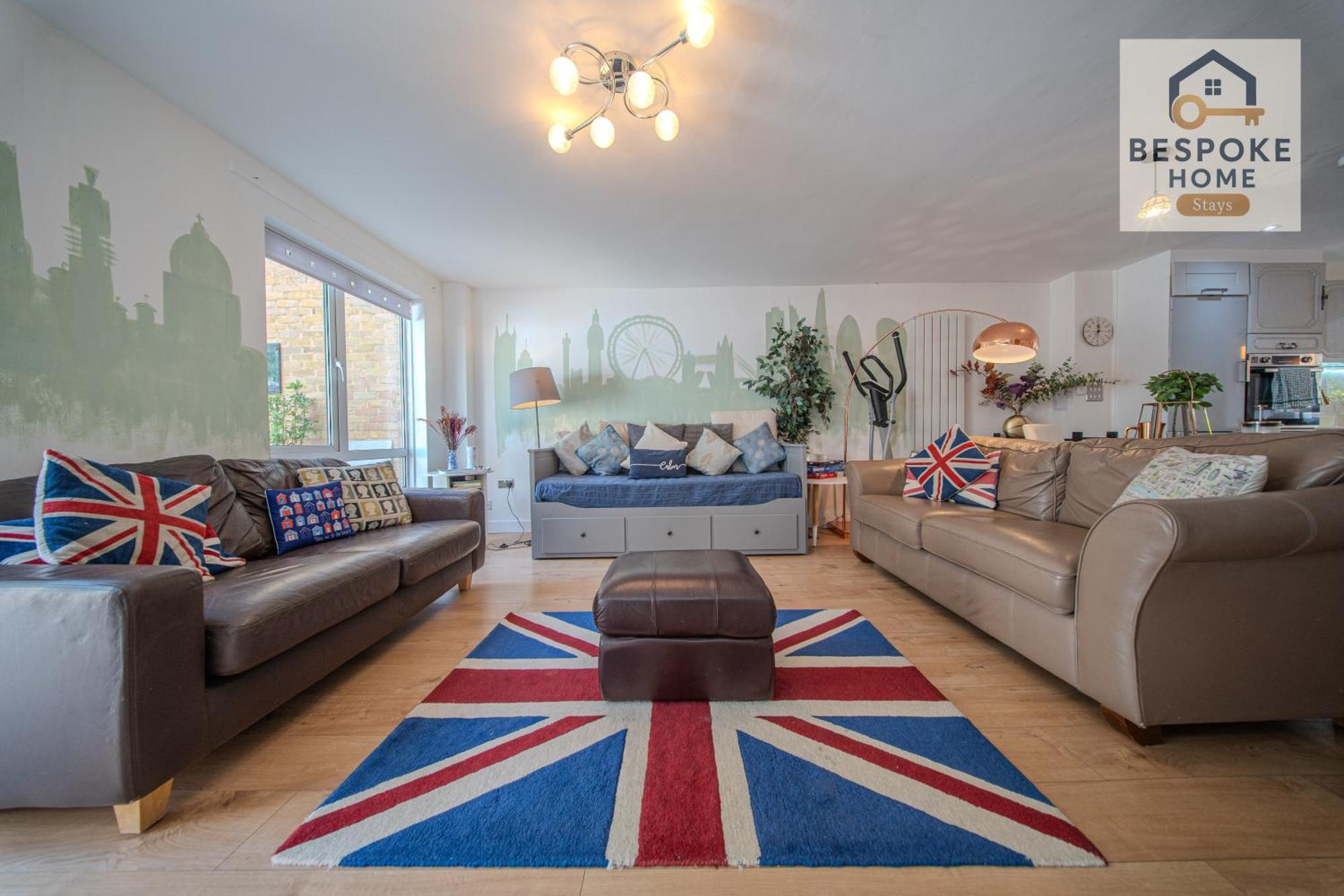 Modern 4 Bed 3 Bath House - 4 Groups With Free Parking - Central London *
